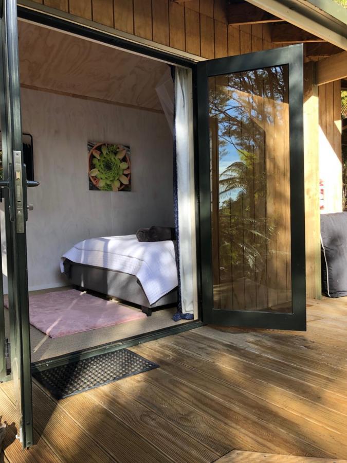 Golden Bay Glamping Hotel Takaka Buitenkant foto