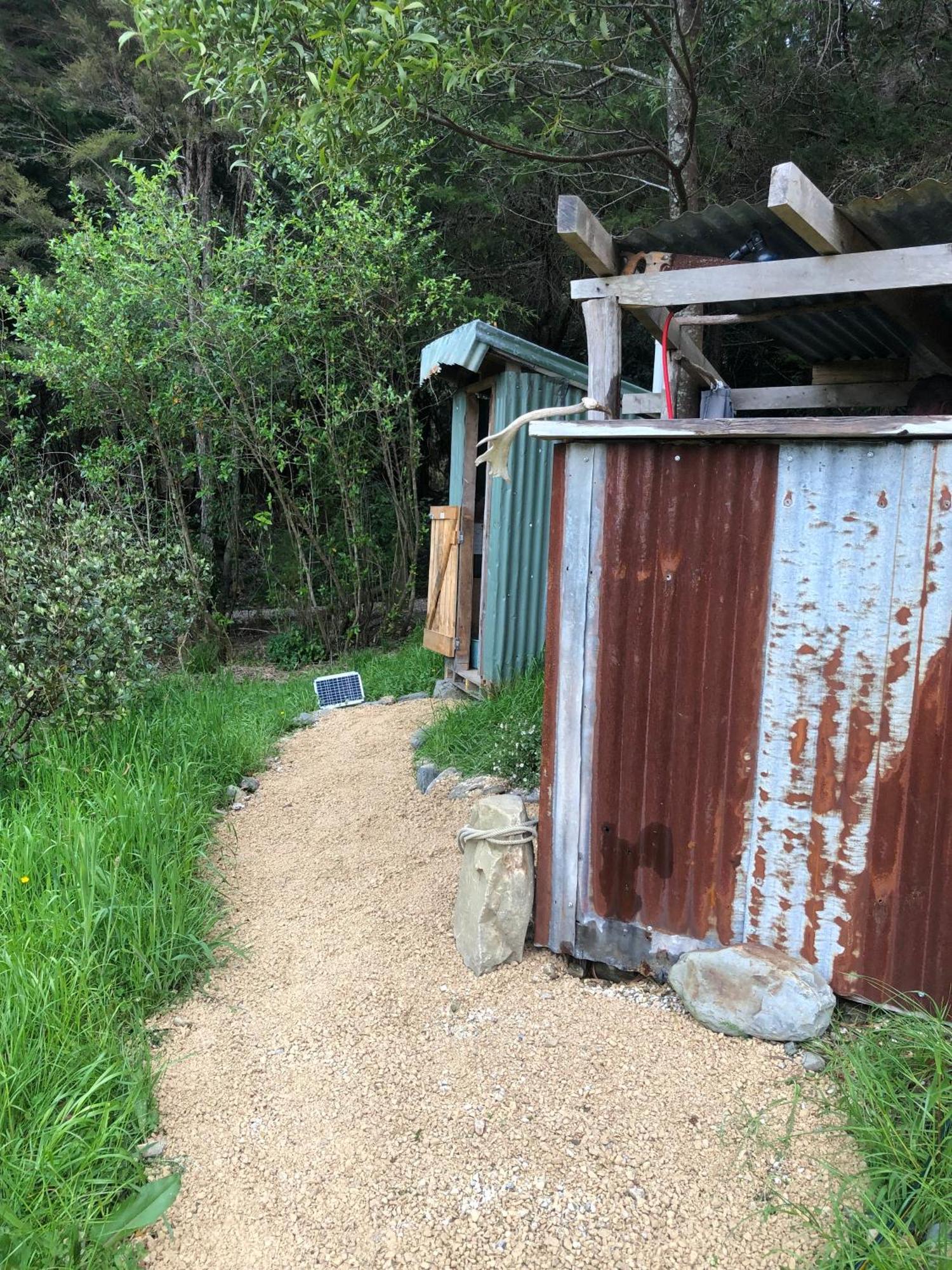 Golden Bay Glamping Hotel Takaka Buitenkant foto